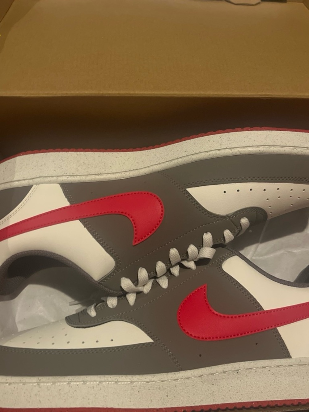 Nike Low-Top Sneakers in White, Gray & Red